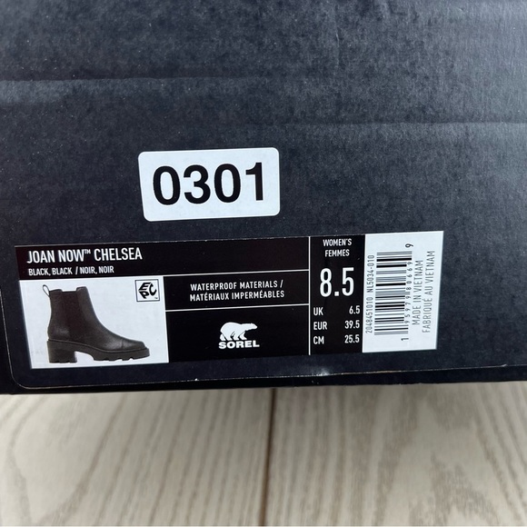 Sorel Women's Joan Now Chelsea Boots US8.5 Black, Black $190 - Picture 8 of 9